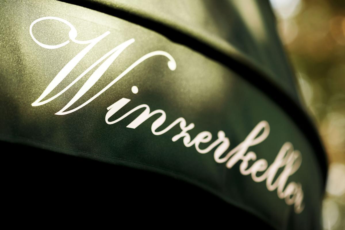 Alter Winzerkeller Bed and Breakfast Kirchberg am Wagram Exteriör bild